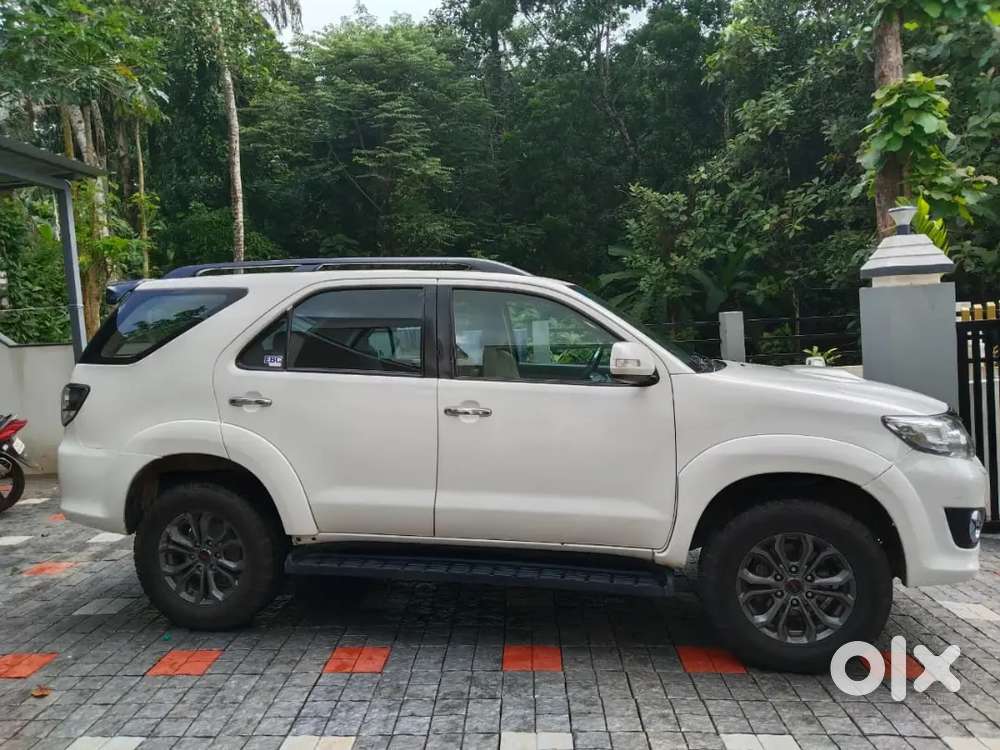 Toyota Fortuner 4wd 2016