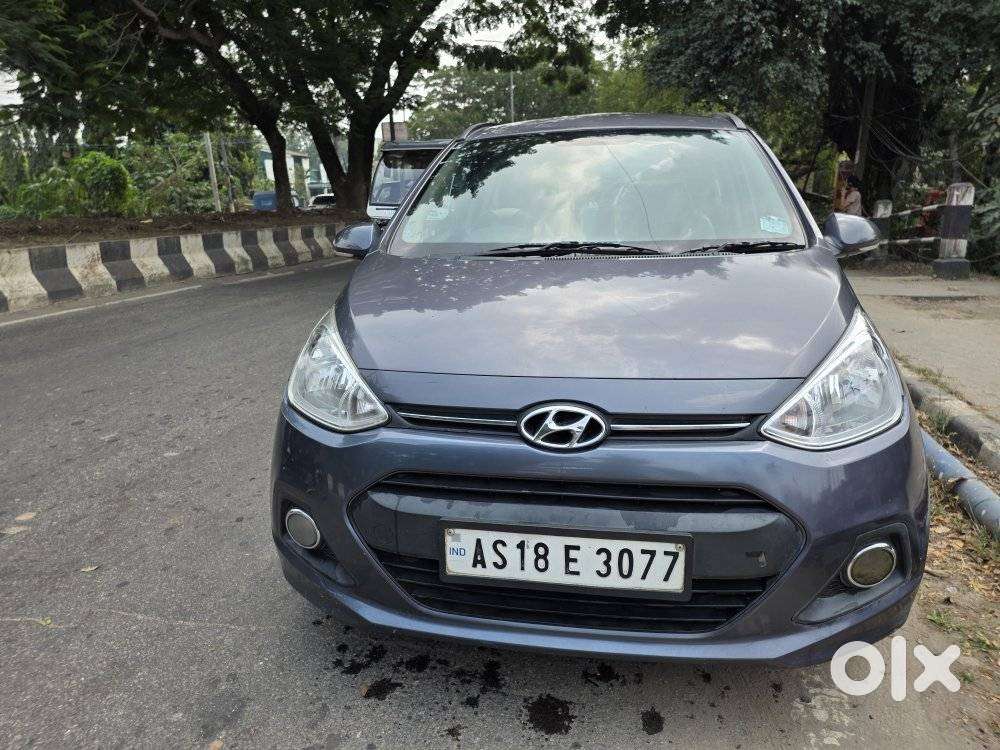 Hyundai Grand I10 Sportz, 2017, Petrol