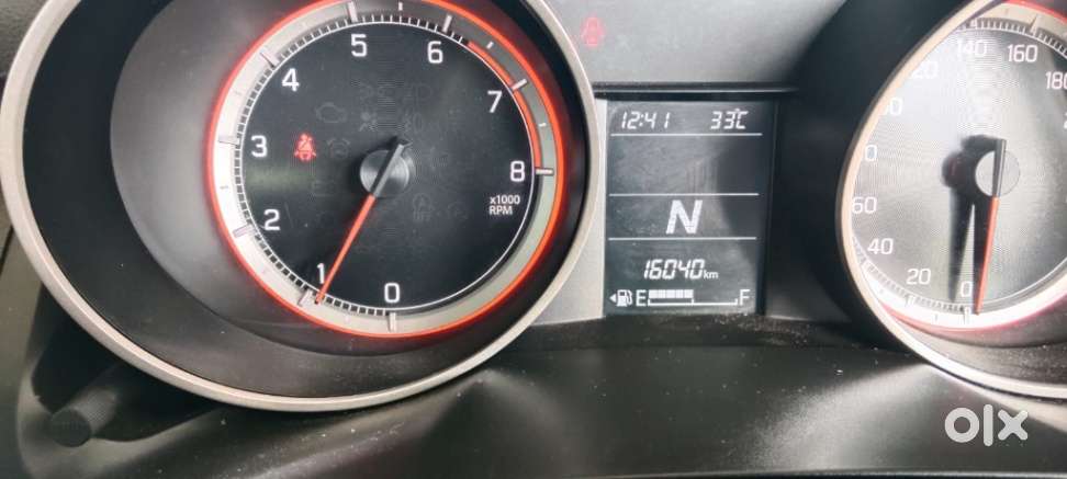 Maruti Suzuki Swift Amt Zxi Plus, 2018, Petrol