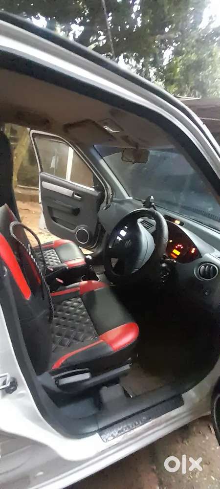 Maruti Suzuki Swift 2010