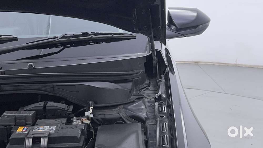 Hyundai Verna 1.5 Sx Petrol Mt, 2024, Petrol