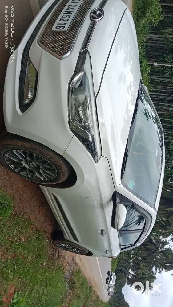 Adjustable Staring,autofold Mirror,six Airbag,button Start,
