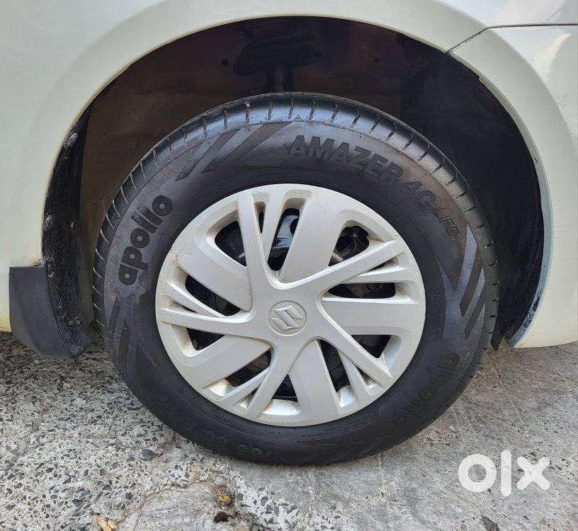 Maruti Suzuki Swift Vxi, 2015, Petrol