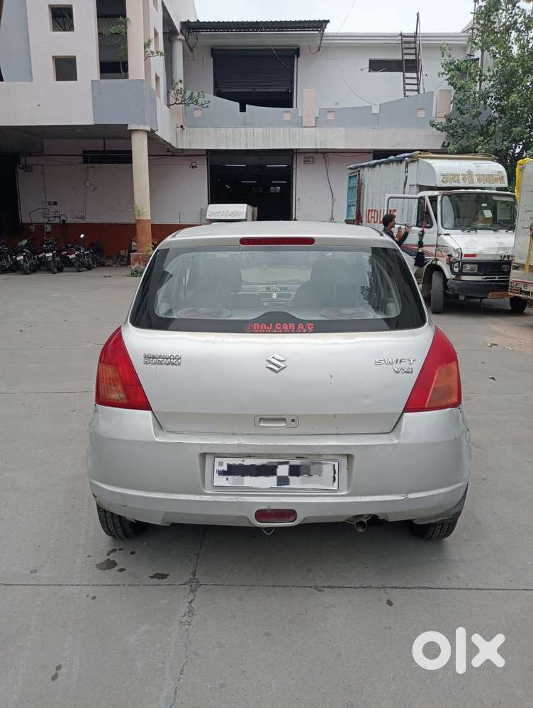 Maruti Suzuki Swift Vxi Deca, 2006, Petrol