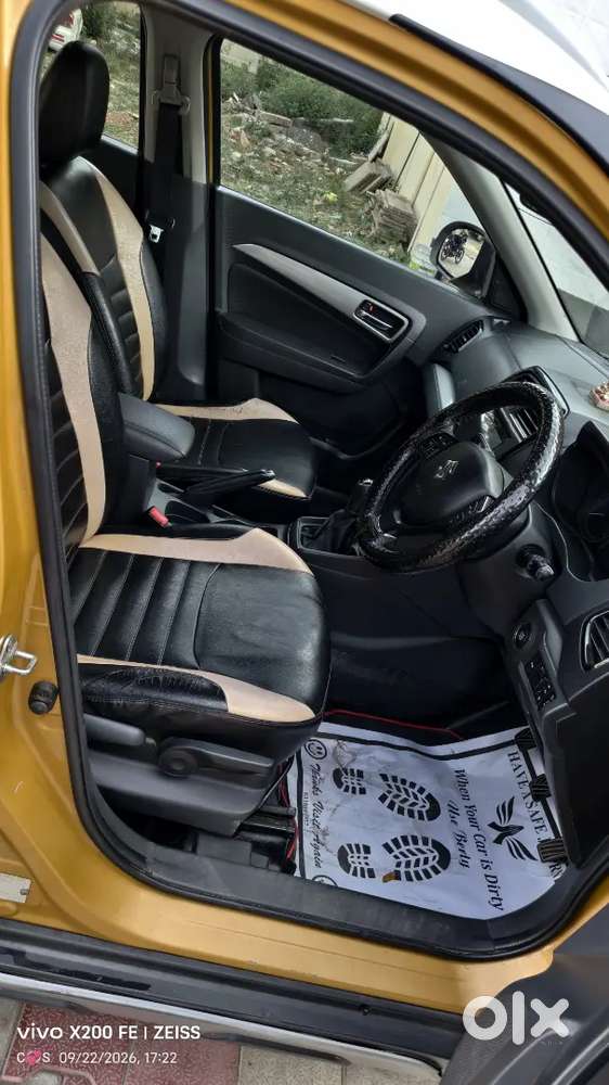 Maruti Suzuki Brezza Zdi+ 2017 Dual Tone