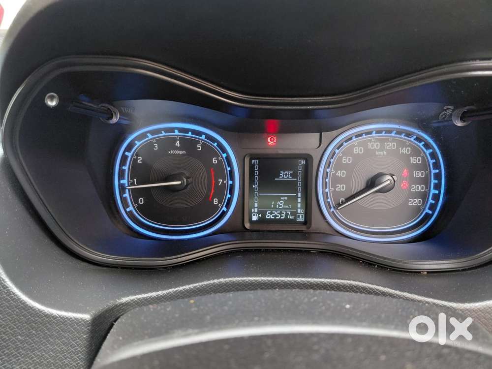 Maruti Suzuki Brezza 1.5 Zxi Plus Smart Hybrid, 2020, Petrol