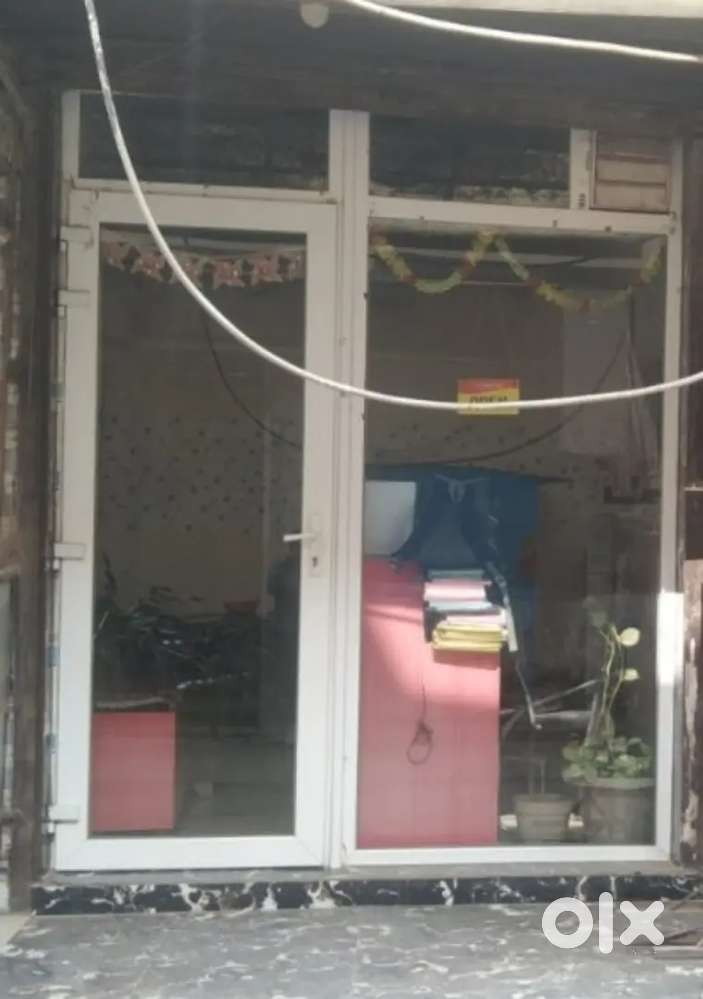 JAD SE DUKAAN MAHAVIR ENCLAVE