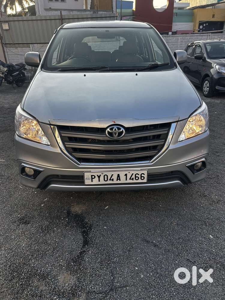 Toyota Innova 2.5 G (diesel) 8 Seater, 2015, Diesel