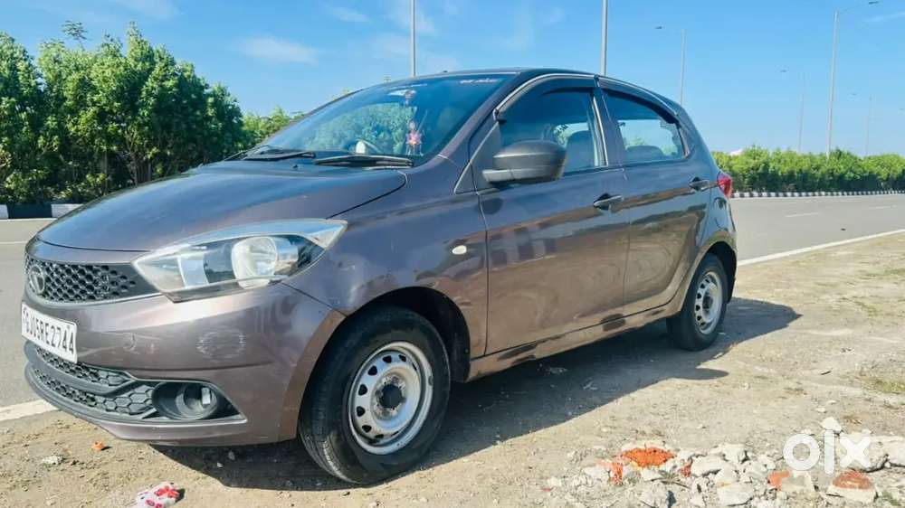 Tata Tiago 2018 Petrol 35600 Km Driven