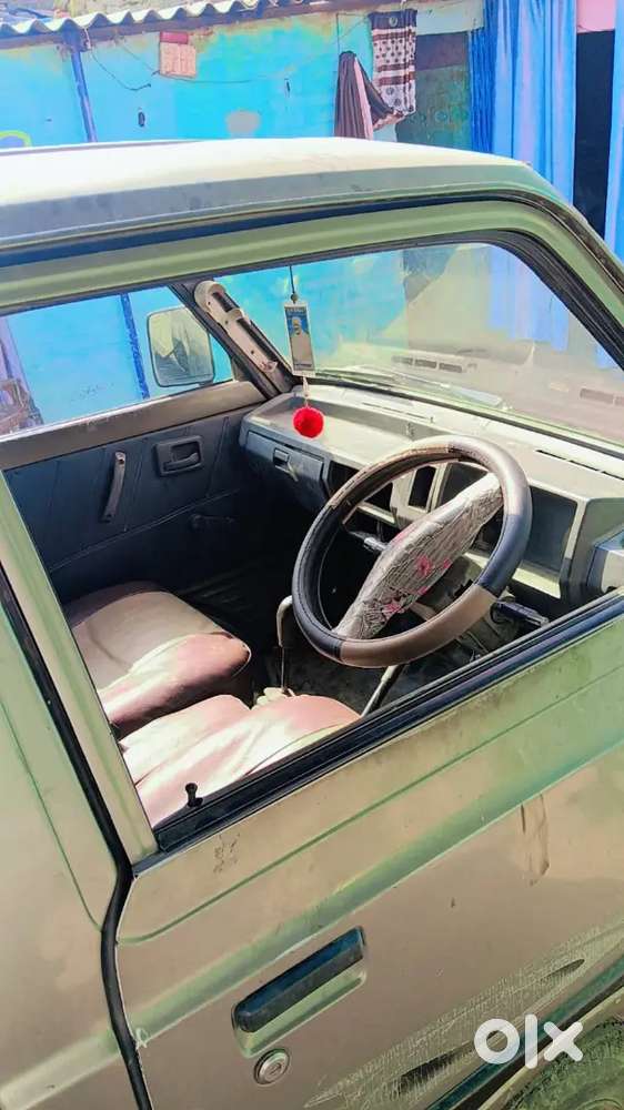 Maruti Suzuki Omni With Chalu Candesan