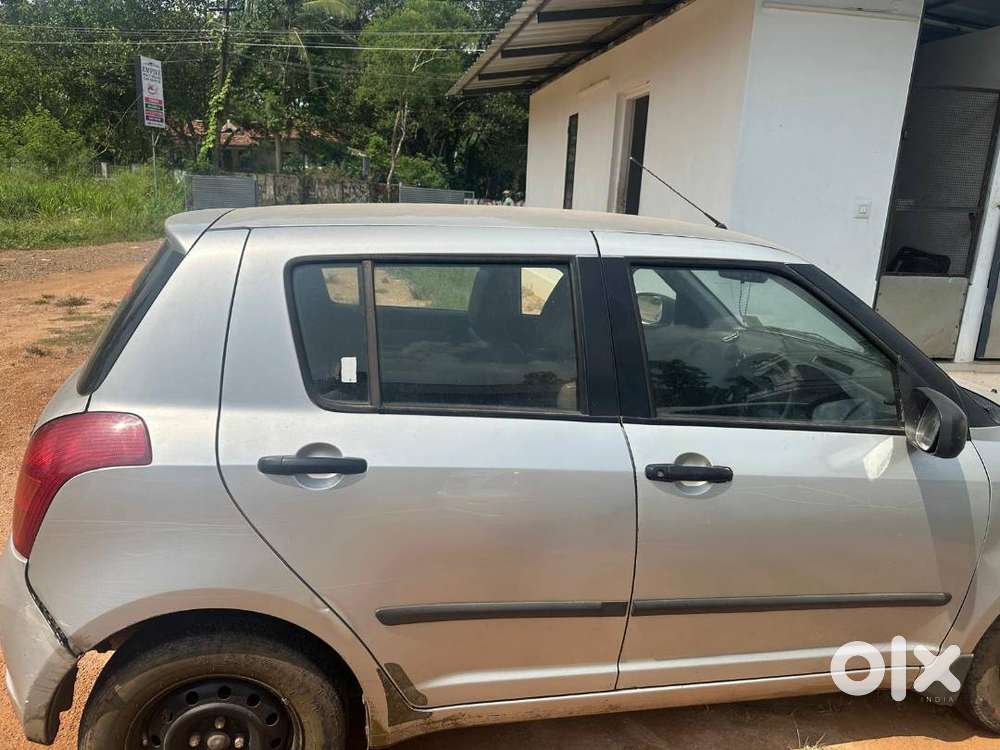 Maruti Suzuki Swift 2008 Petrol 51732 Km Driven
