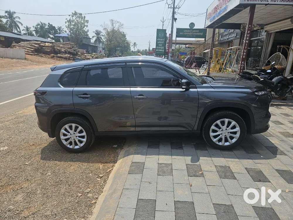 Maruti Suzuki Grand Vitara 2025 Petrol Well Maintained