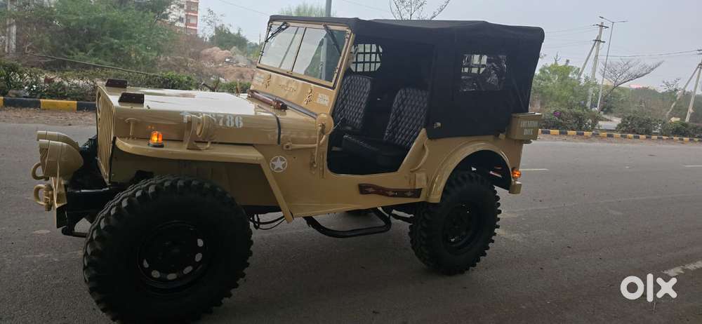 Mahindra Willys Low Bonet, 2003, Diesel