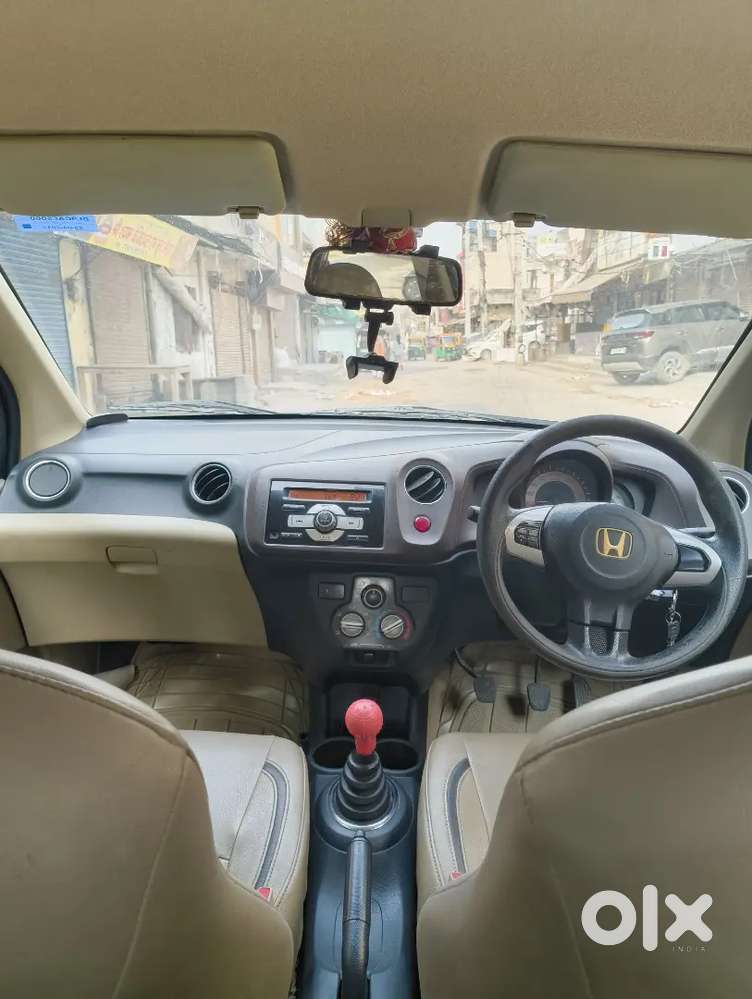 Honda Brio 2012 Petrol Well Maintained
