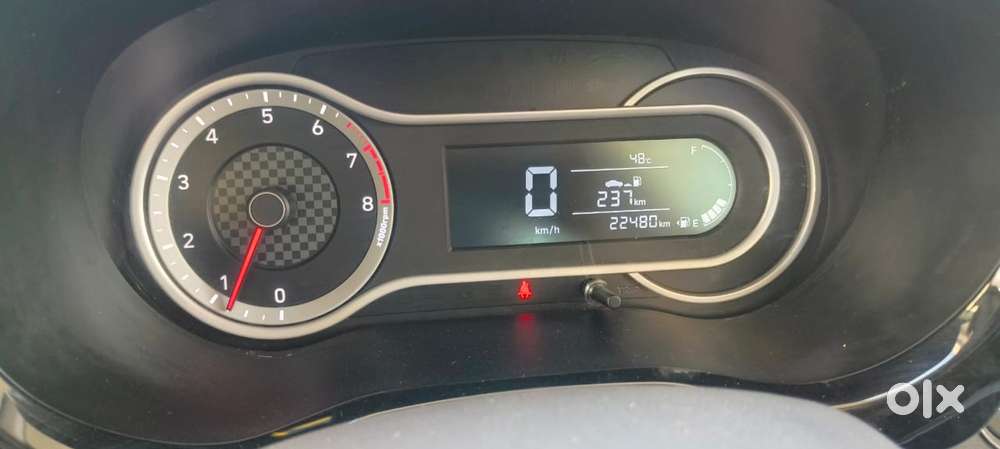Hyundai Aura Sx (o) Manual, 2020, Petrol