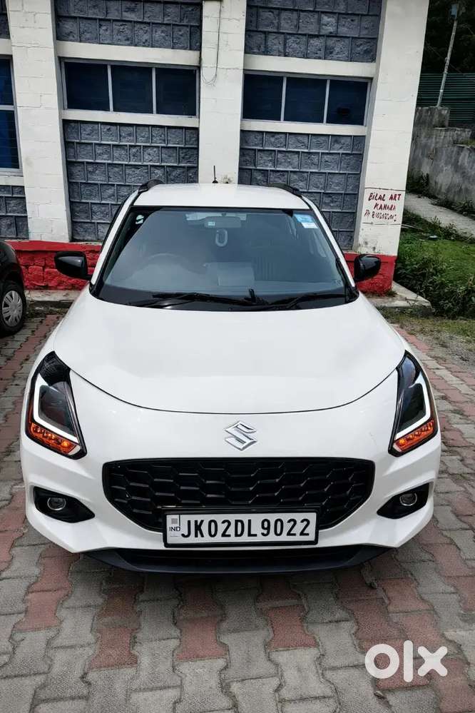 Maruti Suzuki New-gen Swift 2024 Petrol Well Maintained
