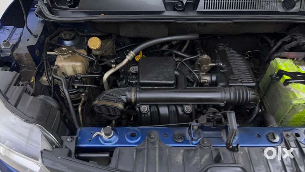 Renault Triber Rxz, 2019, Petrol