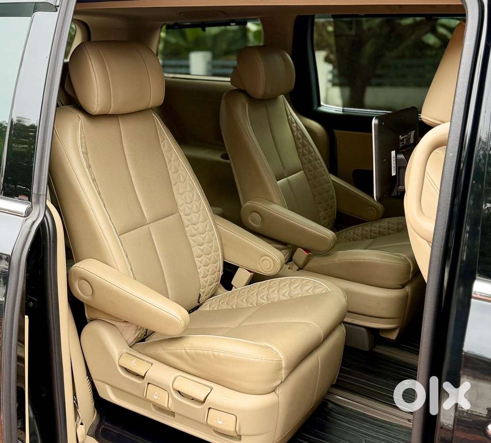 Kia Carnival Limousine Plus 7 Str, 2021, Diesel