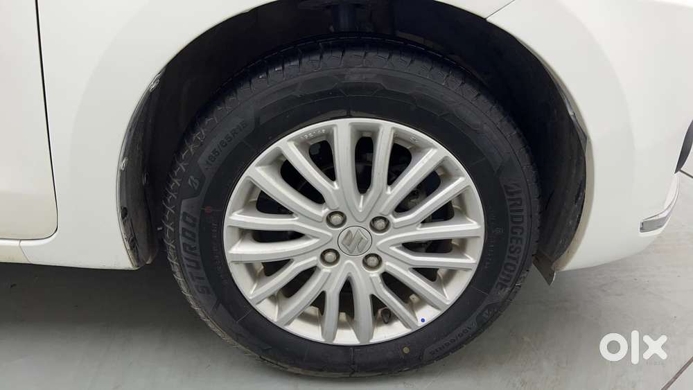 Maruti Suzuki Dzire 1.2 Zxi Amt, 2017, Petrol