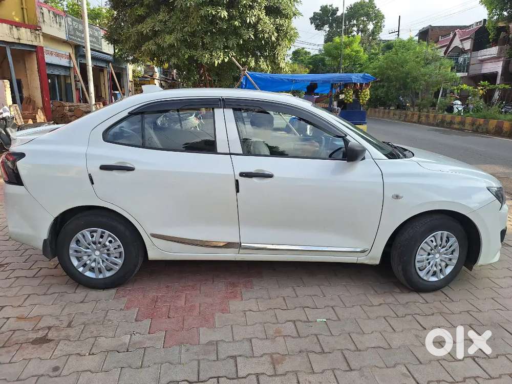 Maruti Dzire 1.2 Lxi 2025 Manual