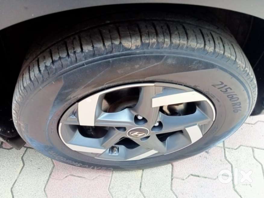 Hyundai Venue, 2021, Petrol