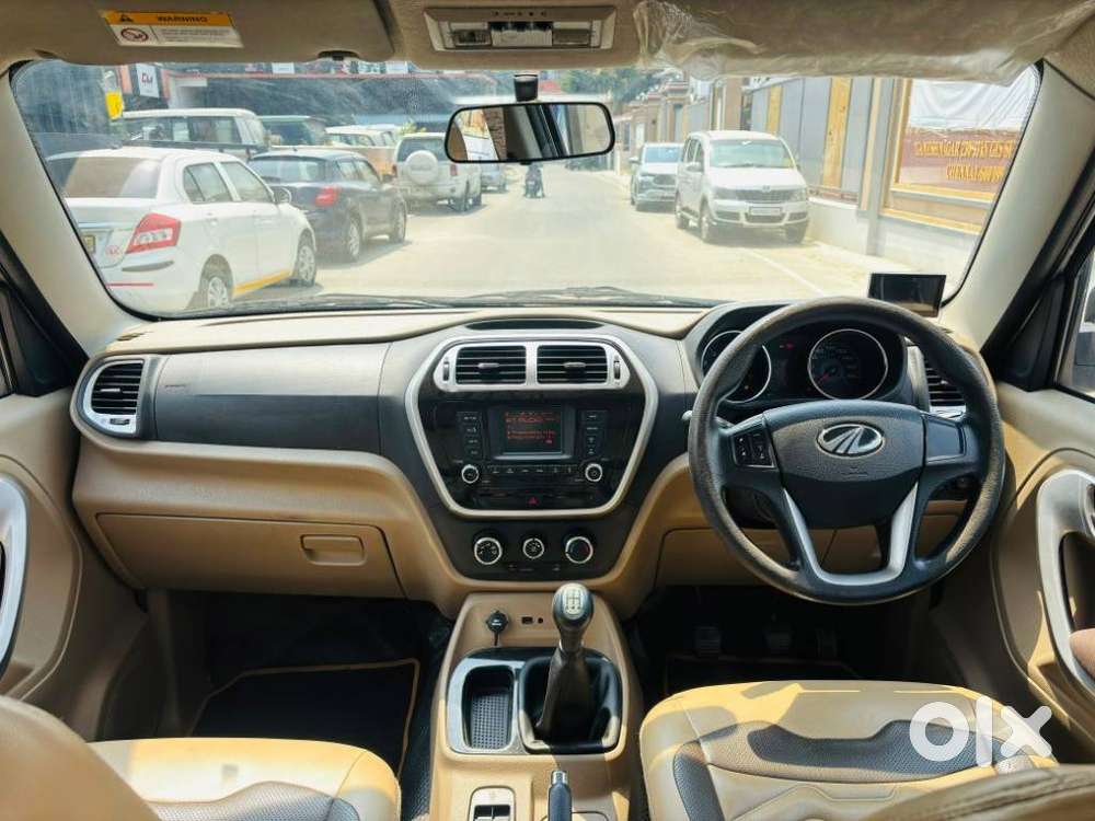 Mahindra Tuv 300 T8, 2017, Diesel