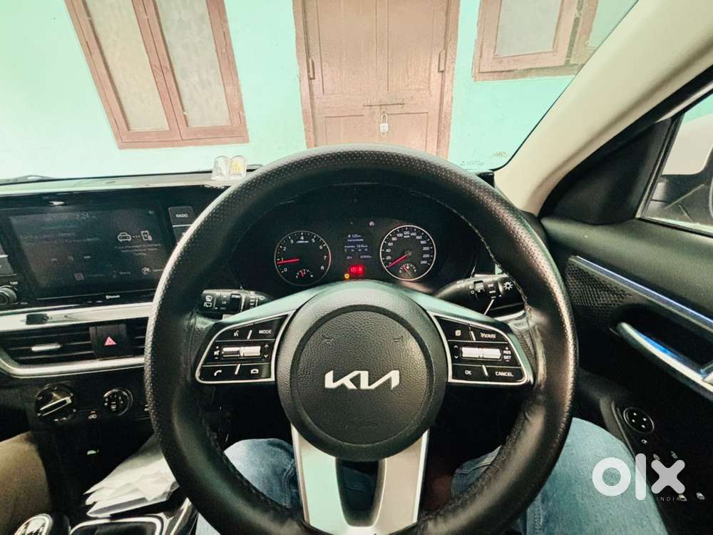 Kia Seltos 2023 Petrol 67000 Km Driven