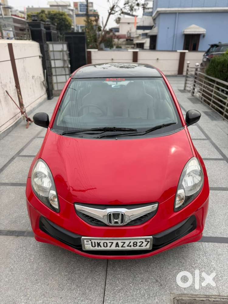 Honda Brio 2013 Petrol Well Maintained