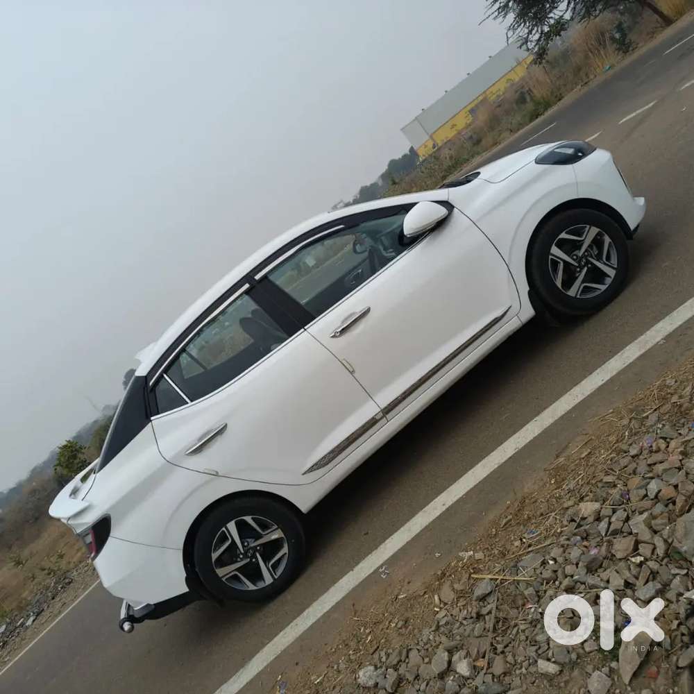 Hyundai Aura 2024 Cng & Hybrids Well Maintained