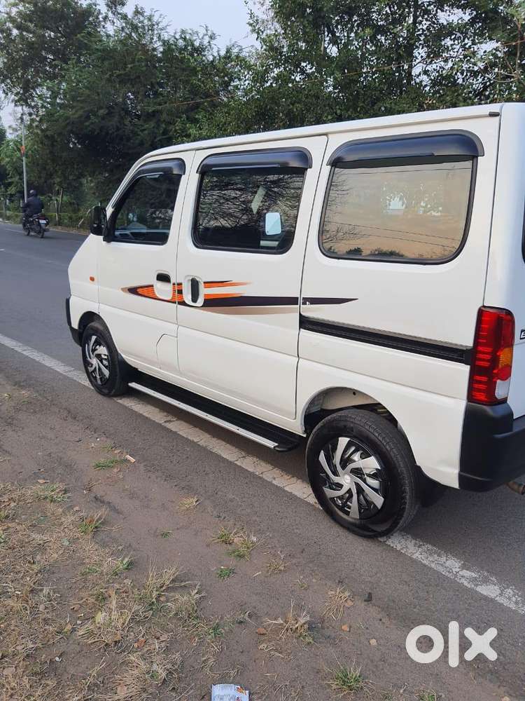 Maruti Suzuki Eeco 5 Str Ac (o), 2020, Petrol