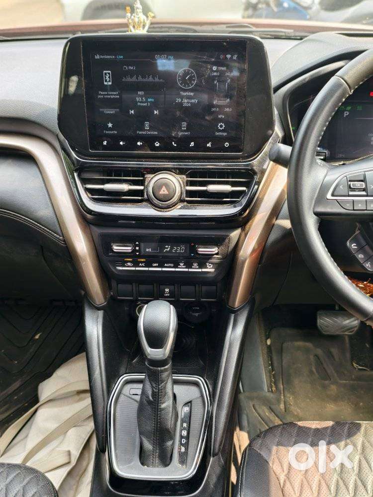 Maruti Suzuki Grand Vitara 1.5 Alpha Plus Dual Tone Intelligent Hybr..