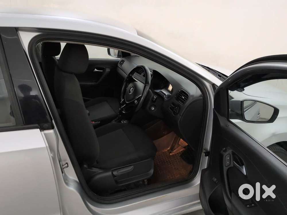 Volkswagen Vento 1.2 Tsi Comfortline At, 2016, Petrol