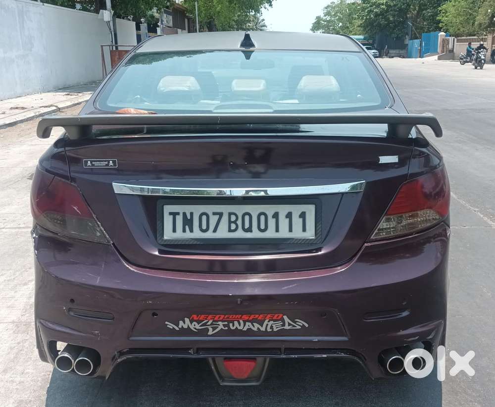 Hyundai Verna Fluidic 1.6 Vtvt Sx Opt, 2011, Petrol