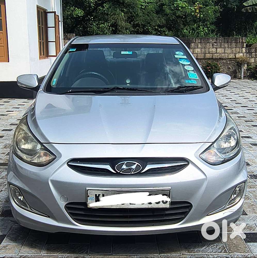 Hyundai Fluidic Verna 2011 Petrol Well Maintained