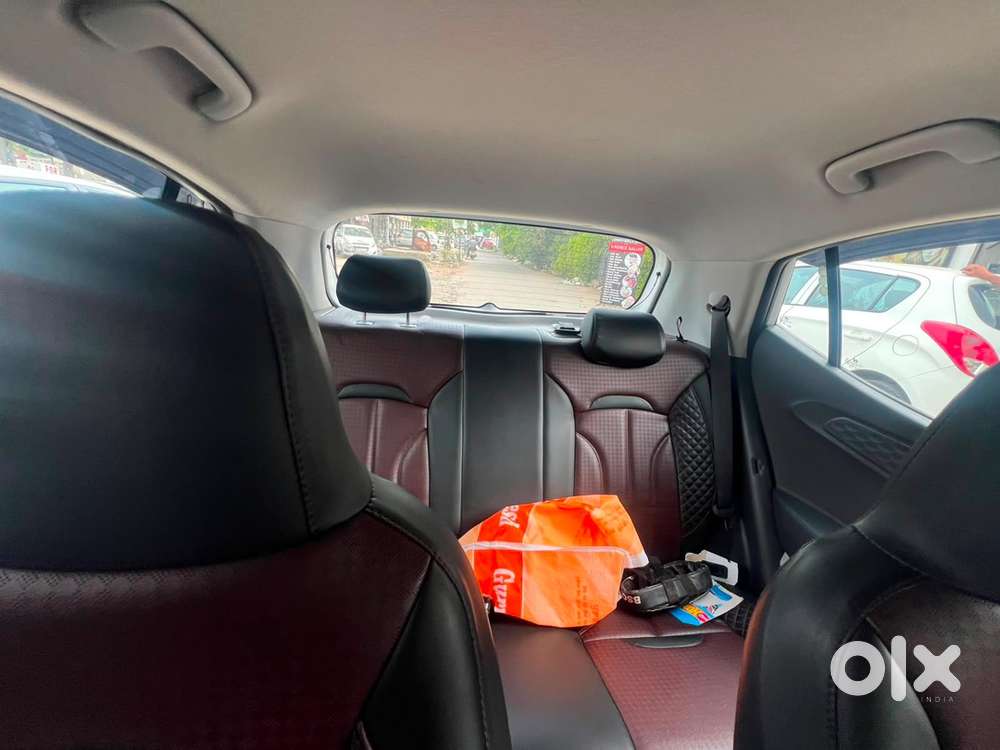 Hyundai Grand I10 Nios 2025 Petrol 4400 Km Driven