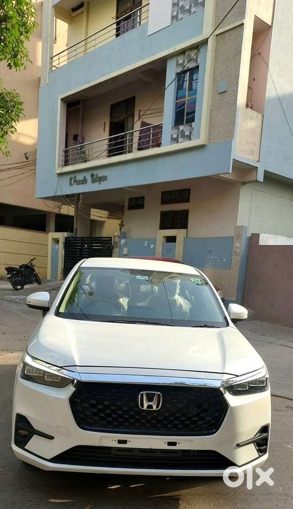 Honda Amaze Vx 1.2 Petrol Cvt, 2025, Petrol