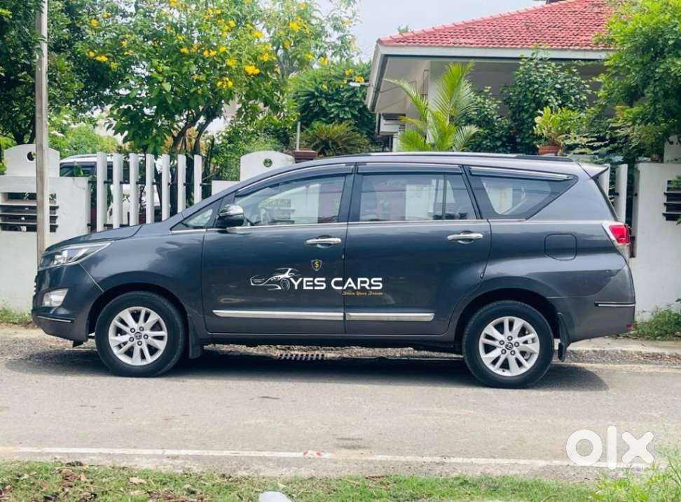 Toyota Innova Crysta G 7 Str, 2017, Diesel