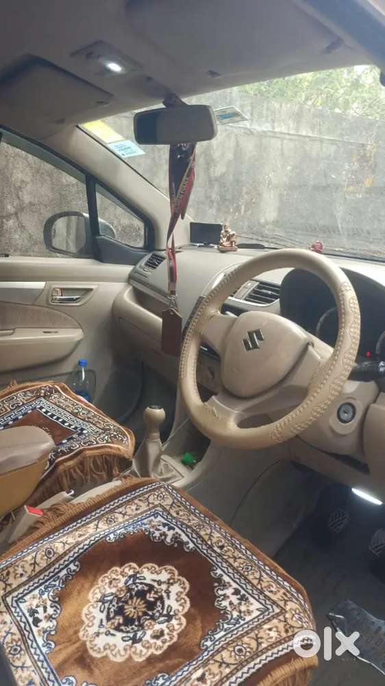 Maruti Suzuki Ertiga Vxi Cng