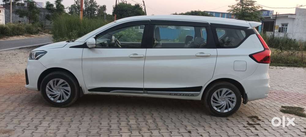 Maruti Suzuki Ertiga 1.5 Tour M Cng, 2023, Cng & Hybrids