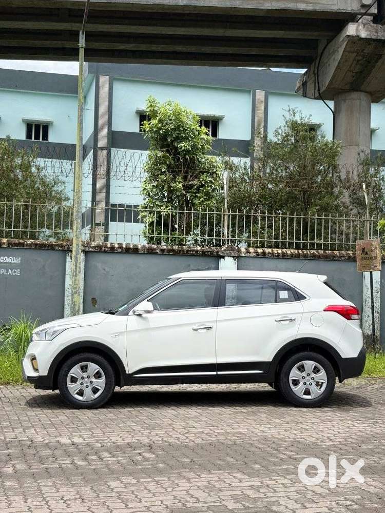 Hyundai Creta 1.6 Vtvt Base, 2018, Petrol