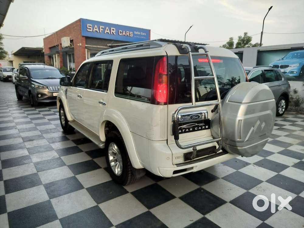 Ford Endeavour Titanium 2.2 4x2, 2013, Diesel
