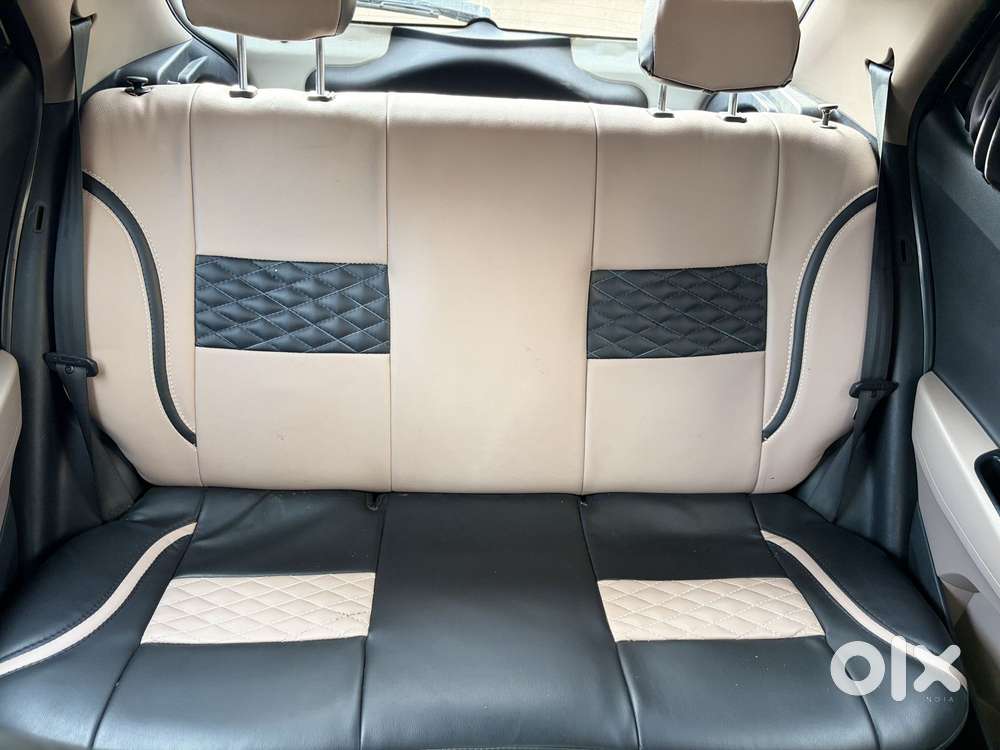 Hyundai Grand I10 Asta Option, 2015, Petrol