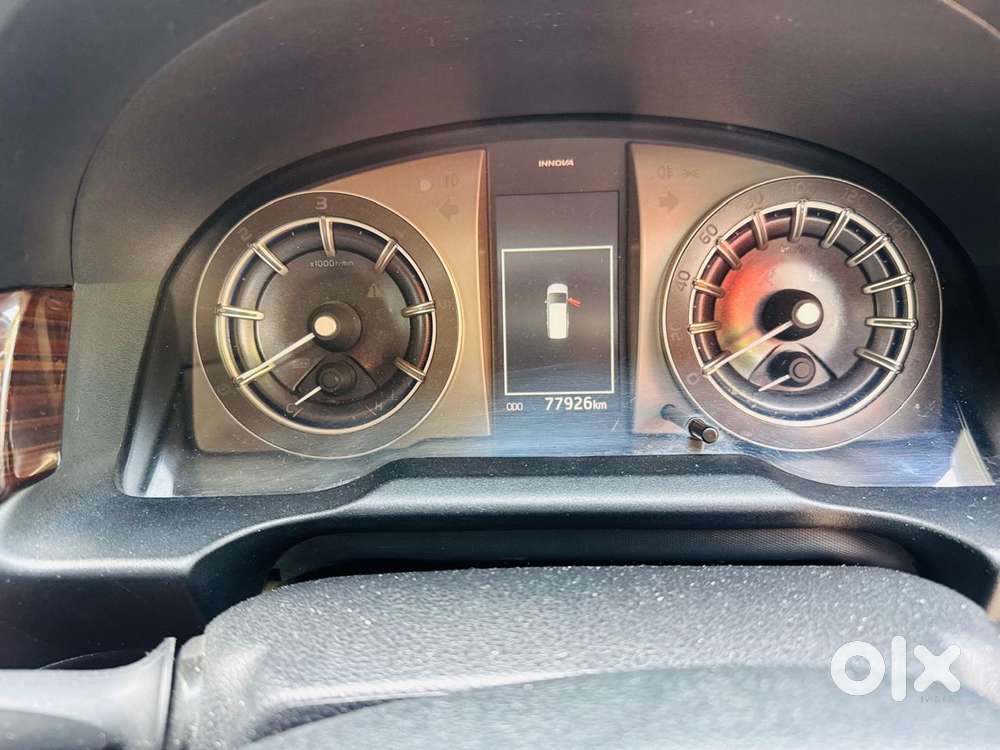 Toyota Innova Crysta [ ] 2.4 Zx At 7 Str, 2022, Diesel