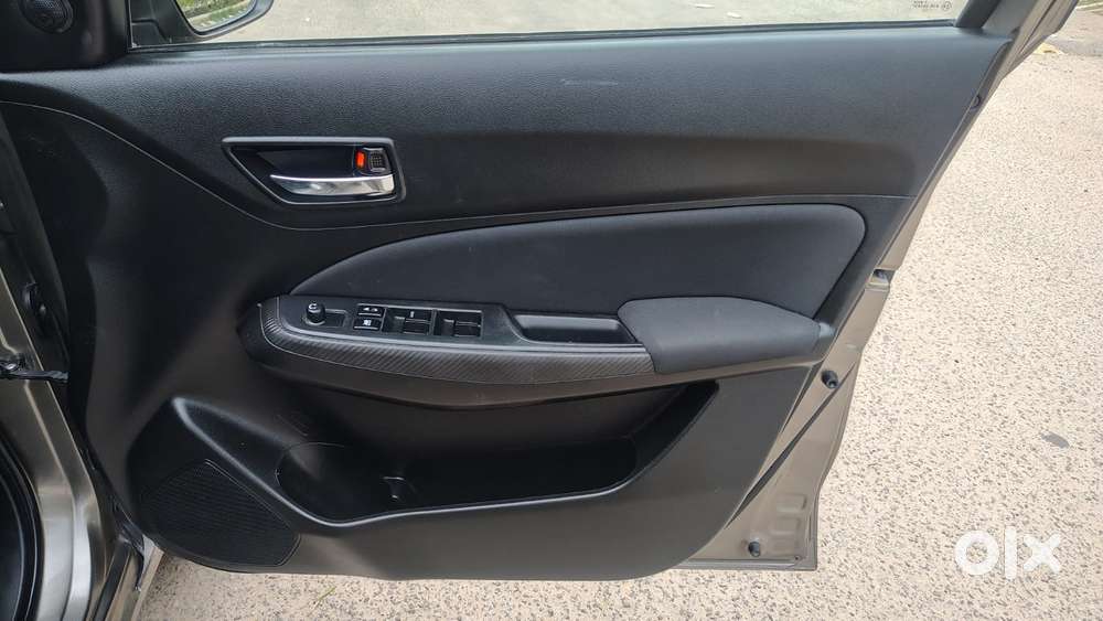 Maruti Suzuki Swift Vxi + Manual, 2023, Petrol