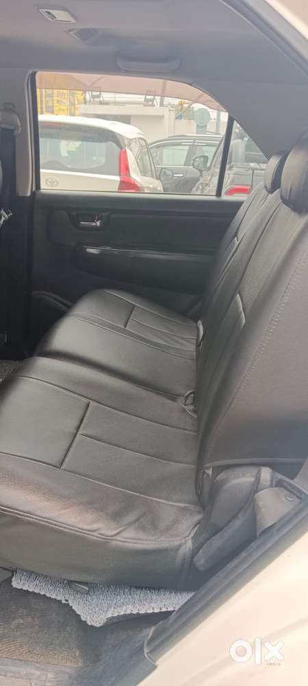 Toyota Fortuner 3.0 4x4 Manual, 2015, Diesel