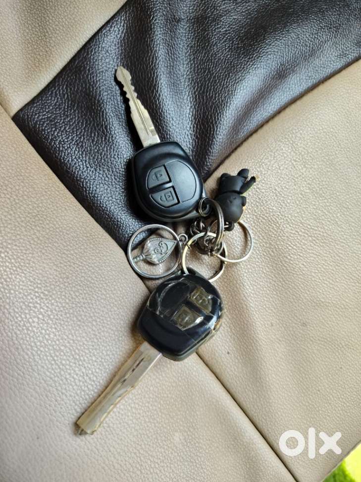 Maruti Suzuki Swift Dzire 1.2 Vxi Bsiv, 2012, Petrol