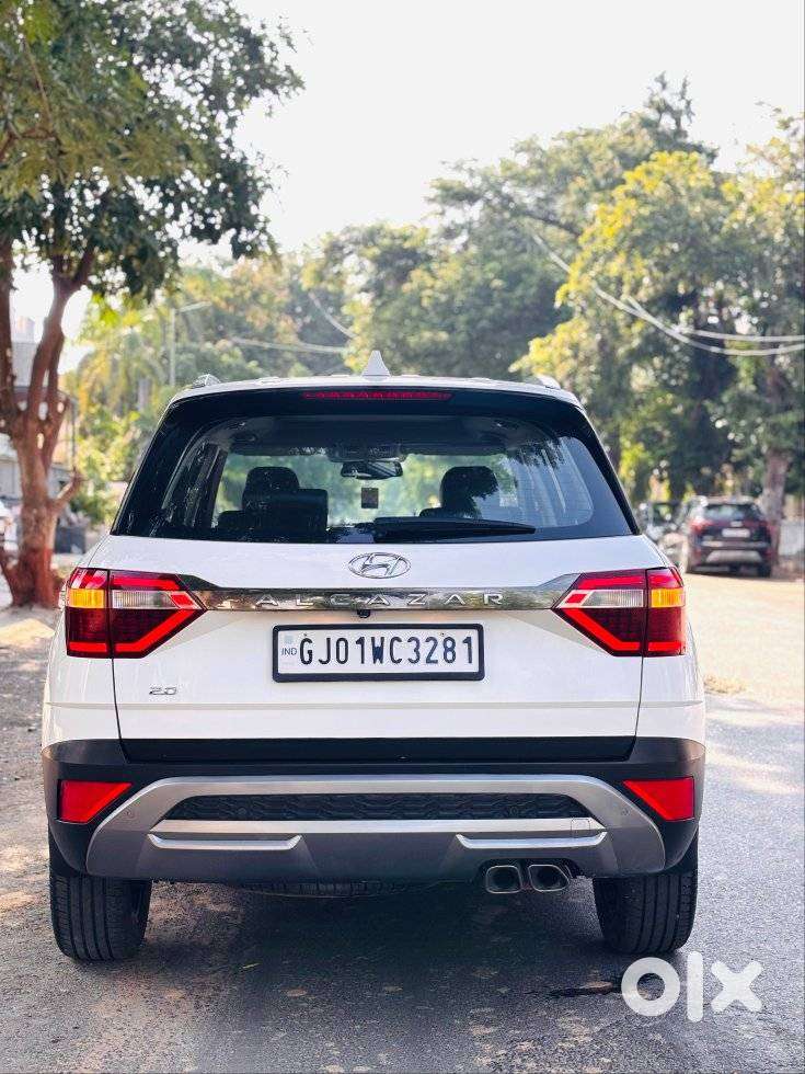 Hyundai Alcazar 2.0 Platinum (o) Petrol At 6 Str, 2021, Petrol