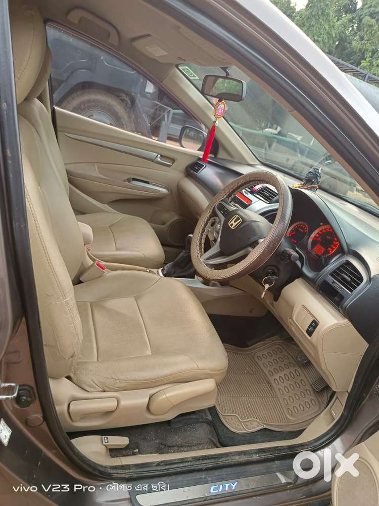 Honda City 1.5 V 2012