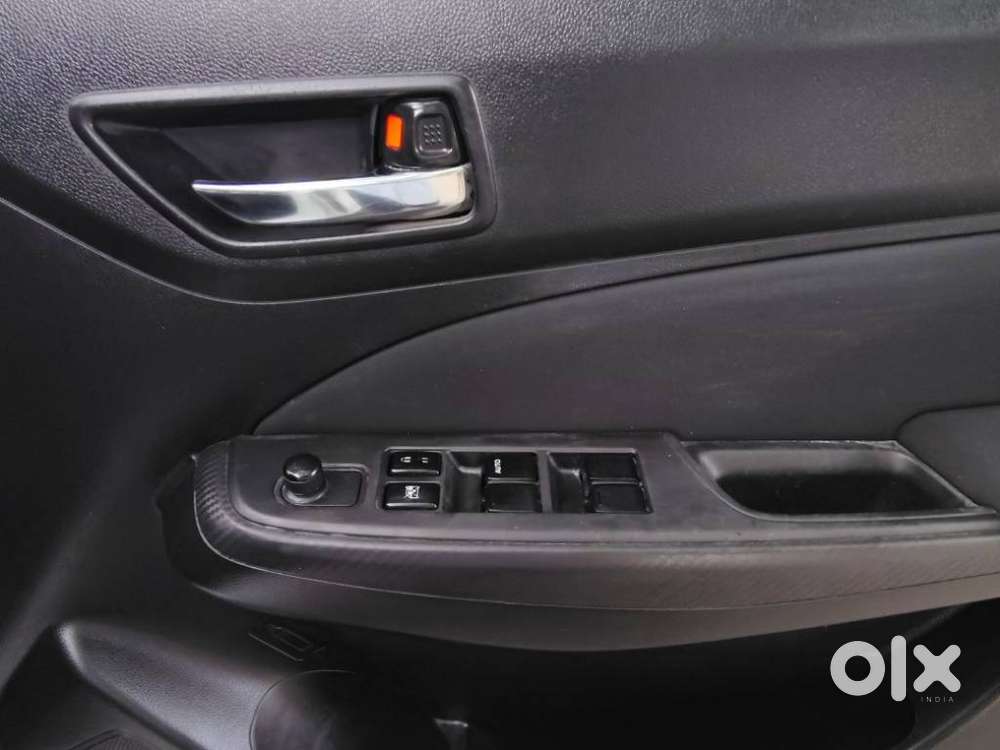 Maruti Suzuki Swift Amt Vxi, 2019, Petrol