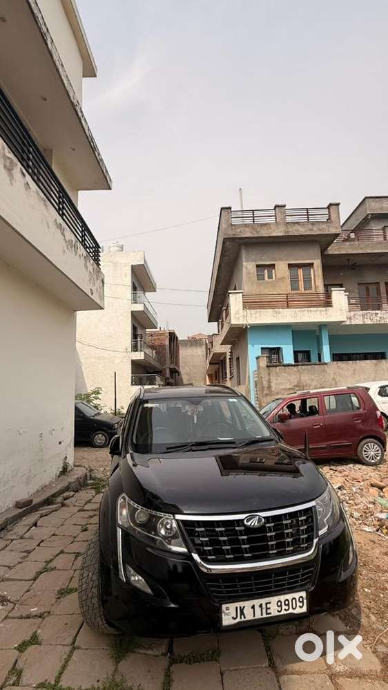 Mahindra Xuv500 2021 Diesel Well Maintained